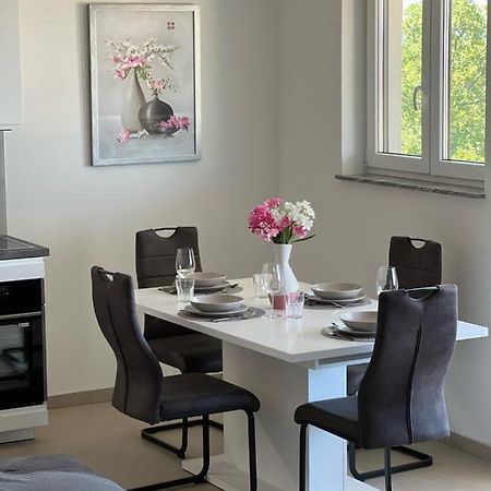 Apartman Ana Sveti Anton  エクステリア 写真